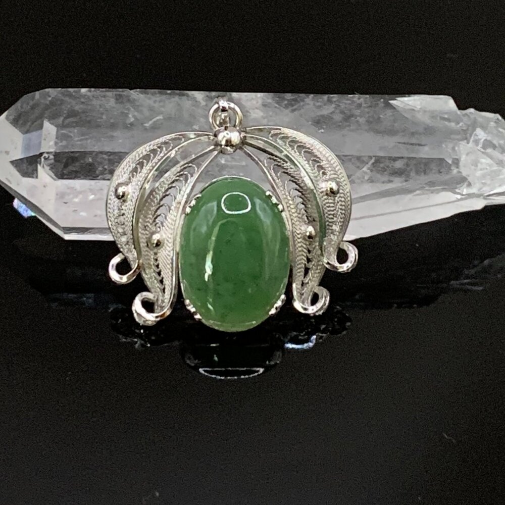SORRENTO Cannetille Green Jade Gemstone Vtg 50's Pendant Sterling Silver J506